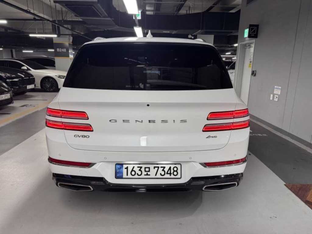 Genesis GV80 - Vista 4