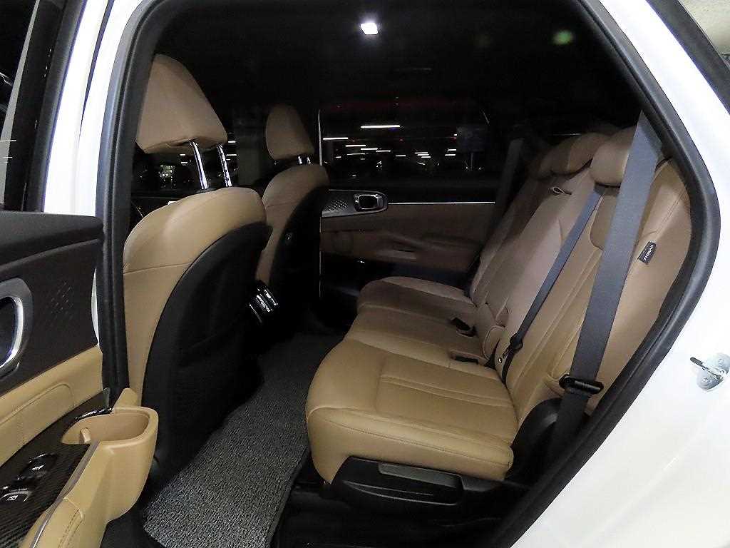 KIA Sorento - Vista 7