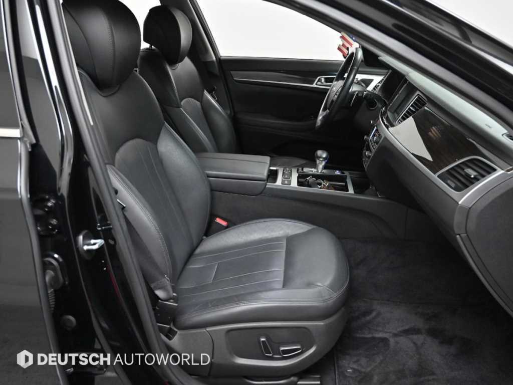 Genesis G80 - Vista 10