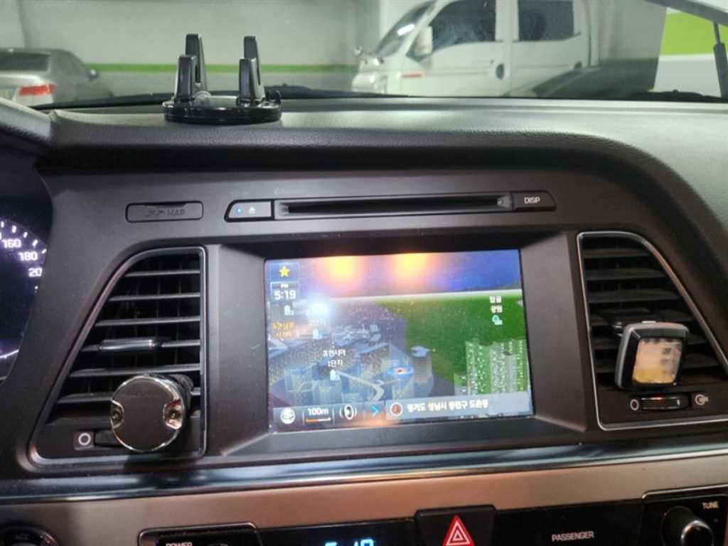 HYUNDAI Sonata 2016 Plateado - Importación desde Corea - HF Imports Iquique - Foto 19