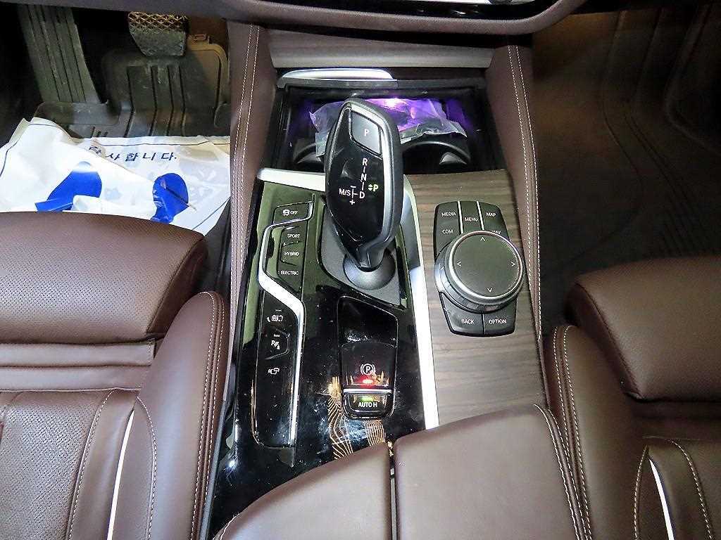 BMW 5 Series - Vista 12