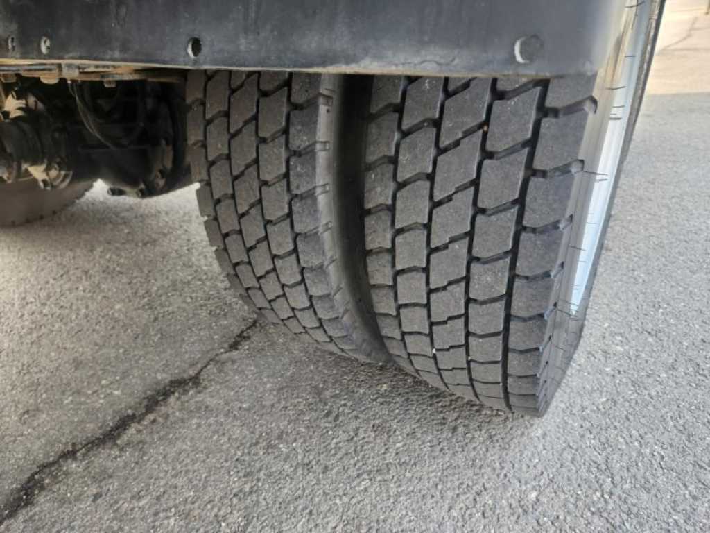 medium and large cargo truck 2024 Plateado - Importación desde Corea - HF Imports Iquique - Foto 16