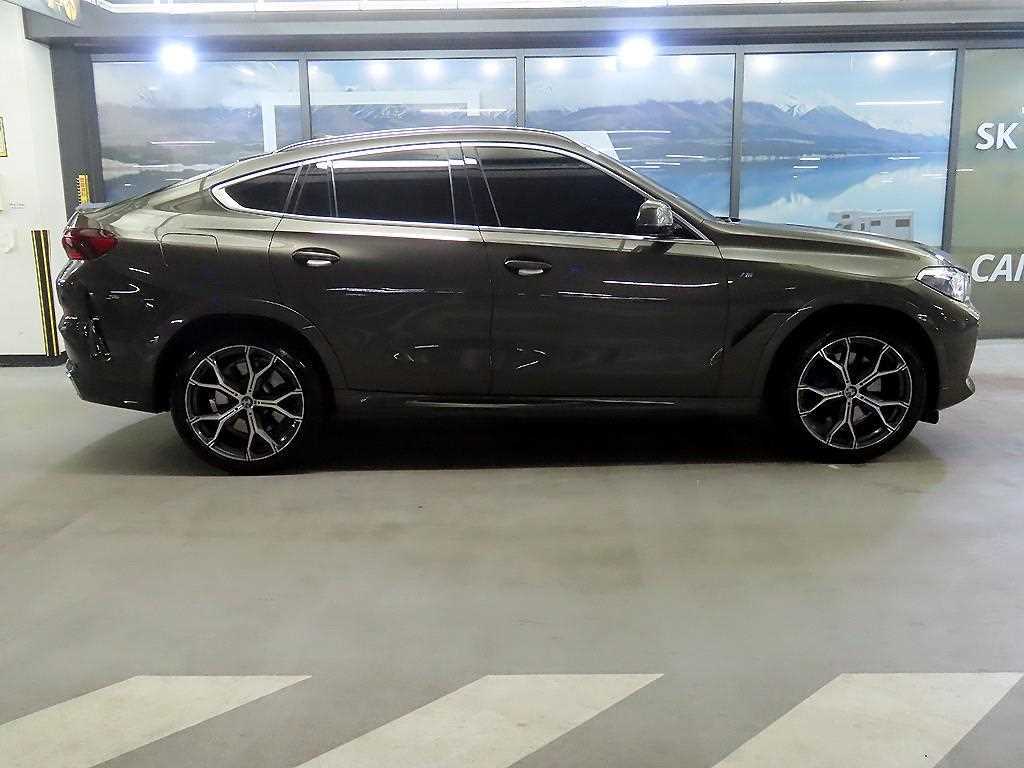 BMW X6 - Vista 3