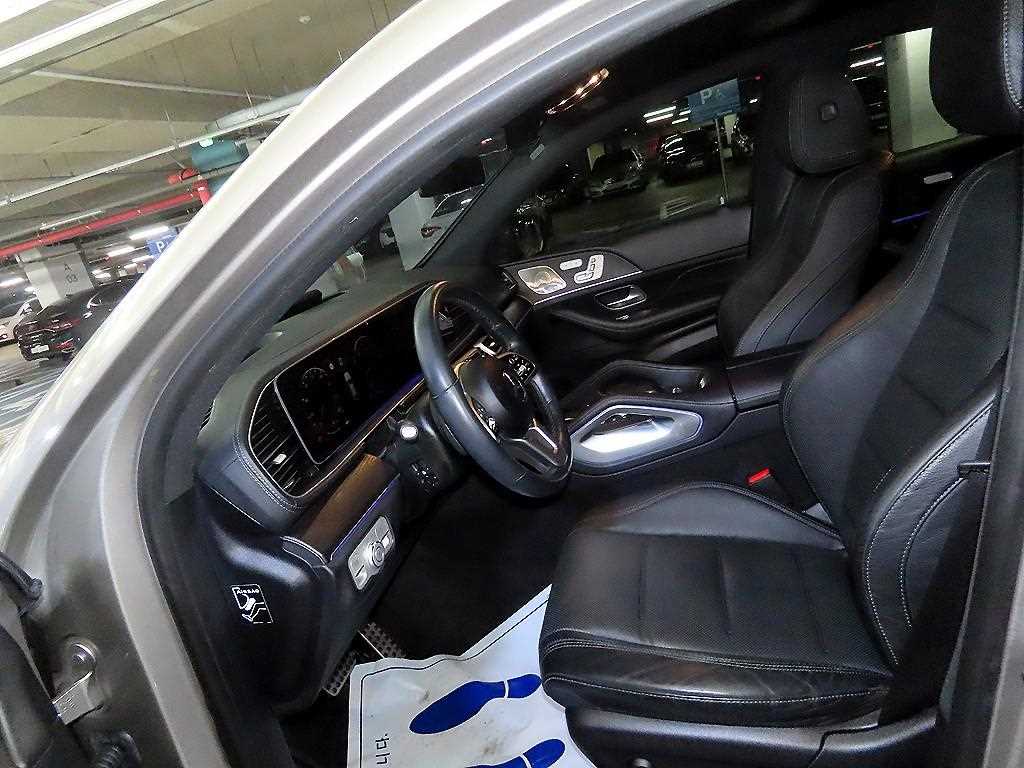 Mercedes Benz GLE Class - Vista 6