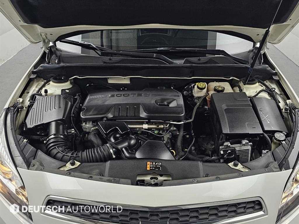 Chevrolet Malibu - Vista 6