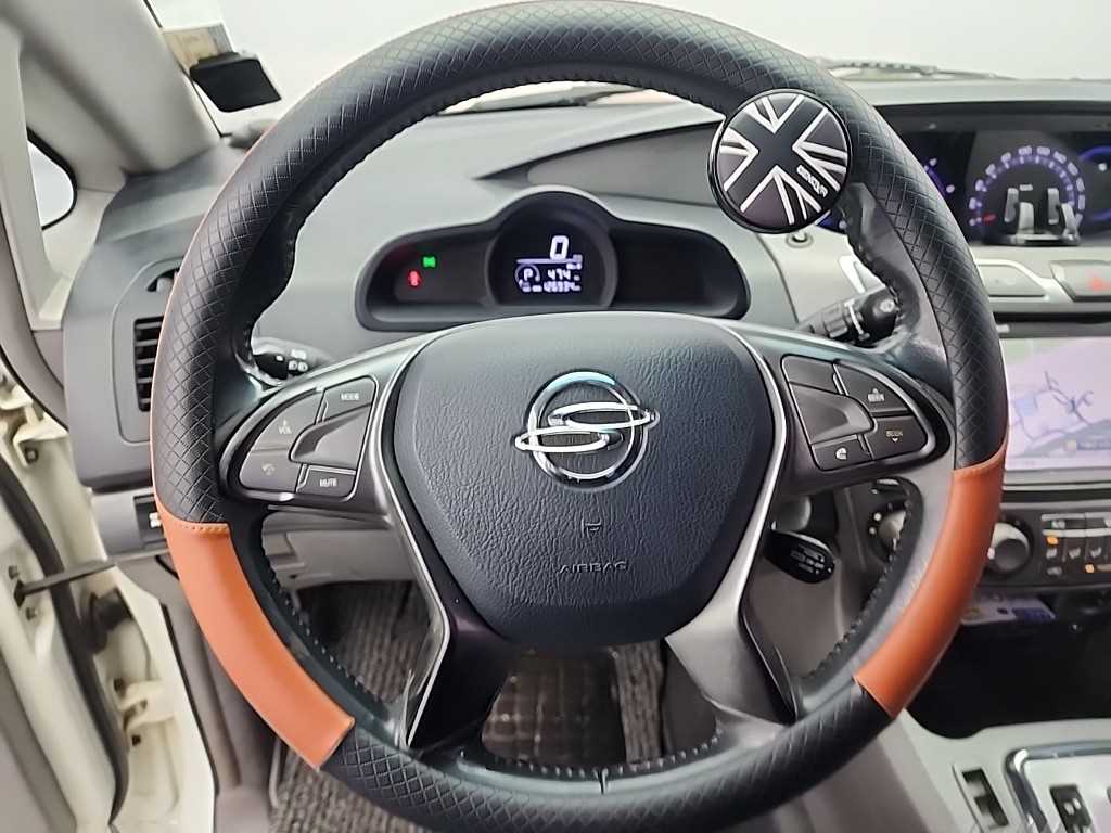 Ssangyong Korando - Vista 9