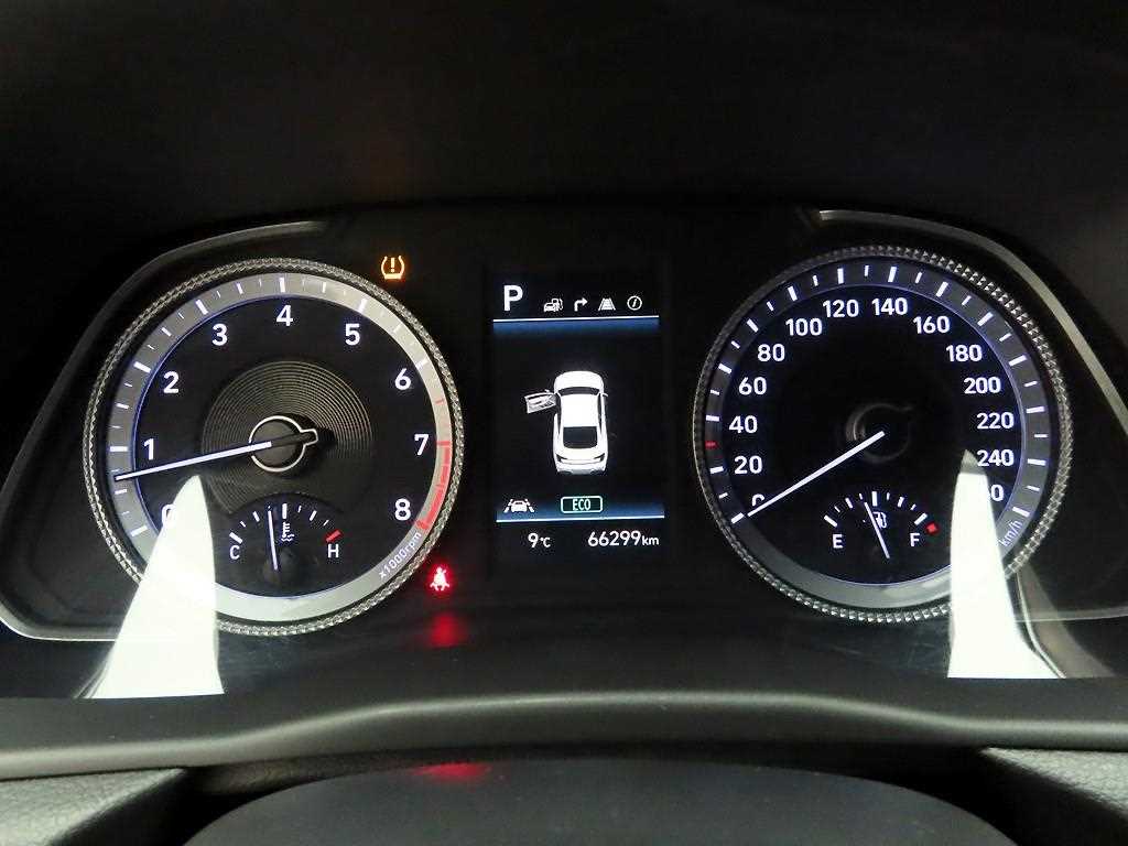 HYUNDAI Sonata - Vista 9