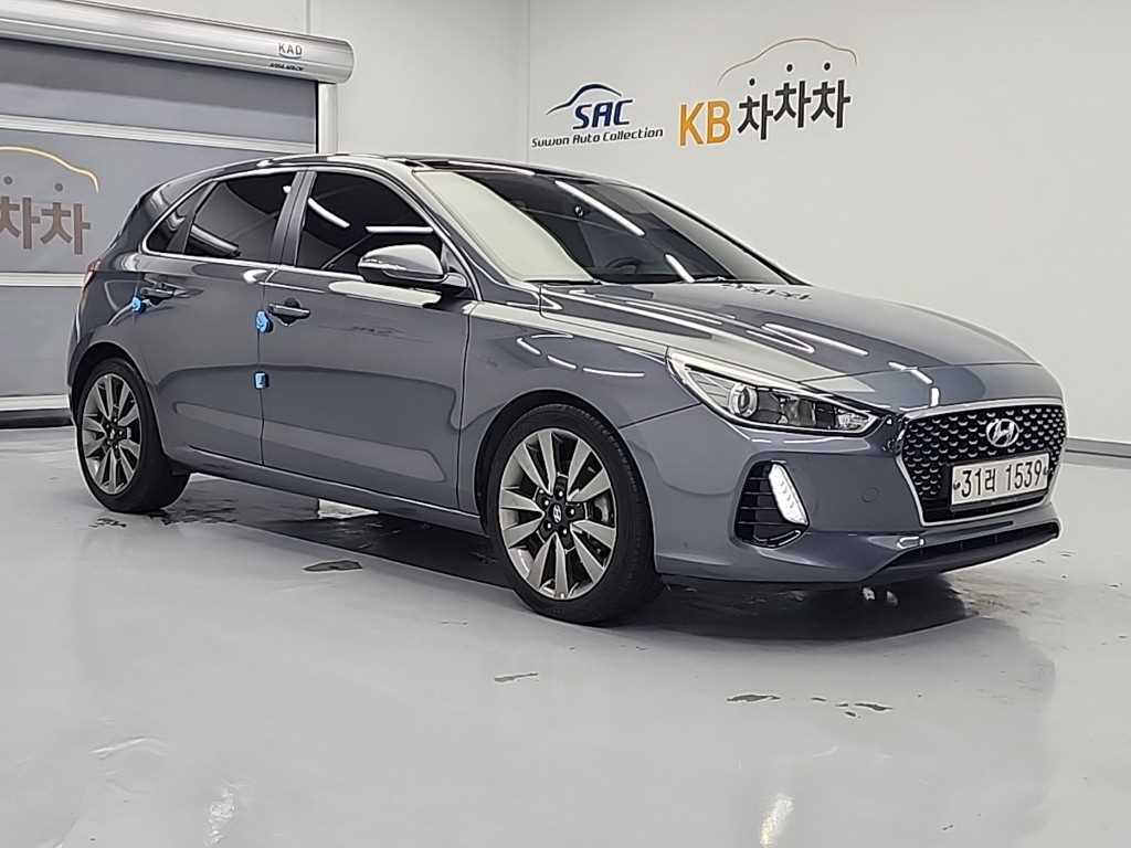 HYUNDAI i30 - Vista 4