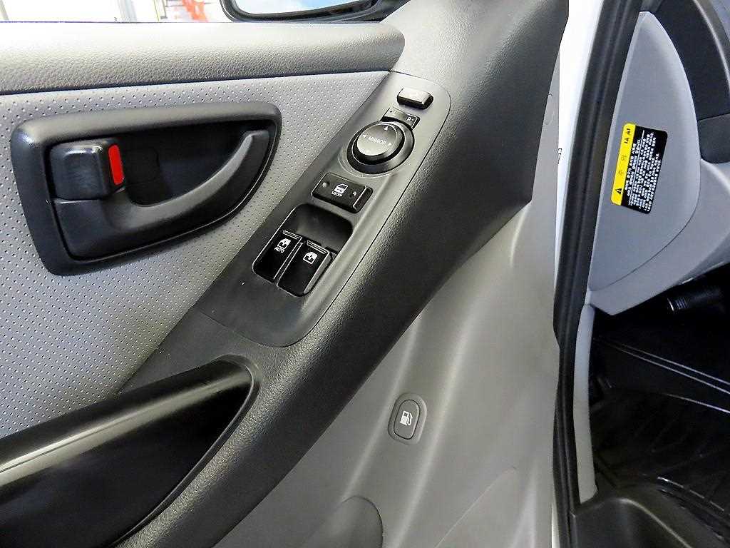 HYUNDAI Starex 2021 Blanco - Importación desde Corea - HF Imports Iquique - Foto 13