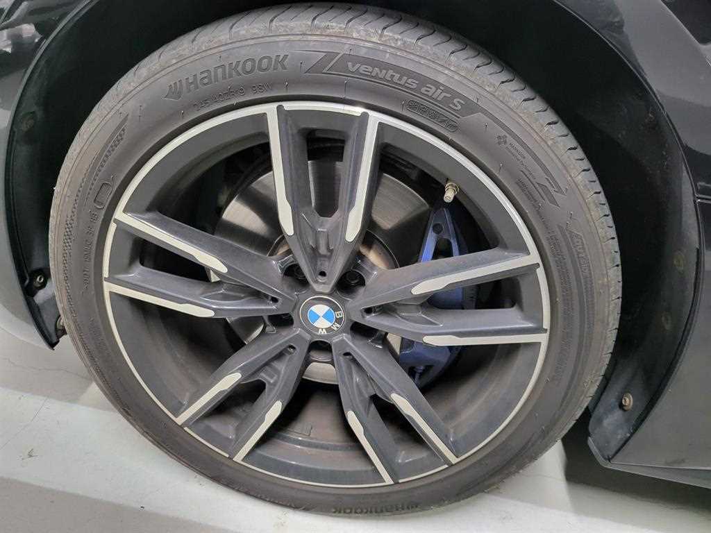 BMW 4 Series 2023 Negro - Importación desde Corea - HF Imports Iquique - Foto 18