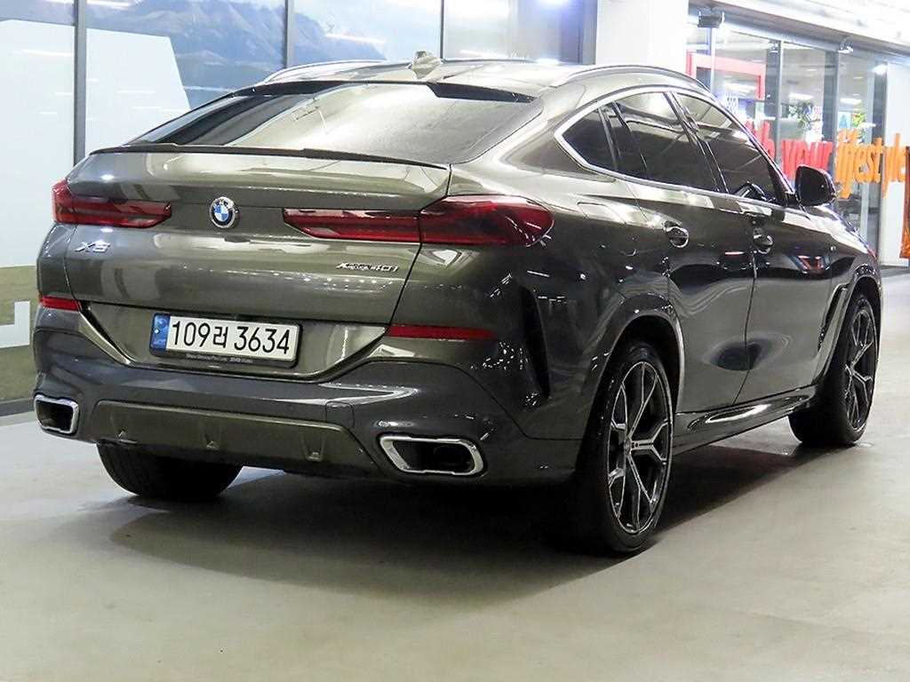 BMW X6 - Vista 4