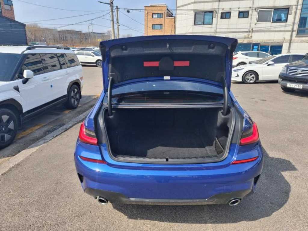 BMW 3 series - Vista 4