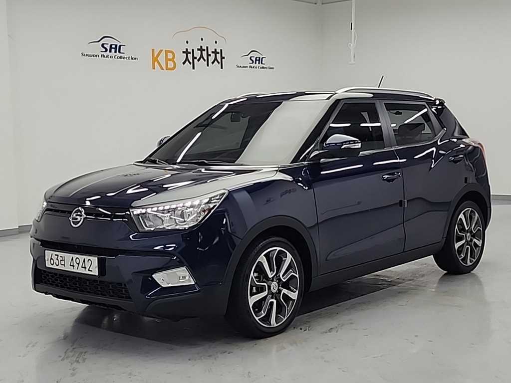 Ssangyong Tivoli 2016 Azul - Importación desde Corea - HF Imports Iquique - Foto 1