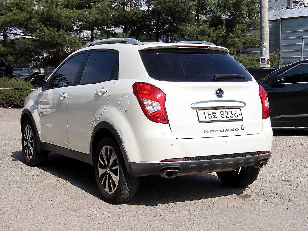Ssangyong Korando - Vista 3