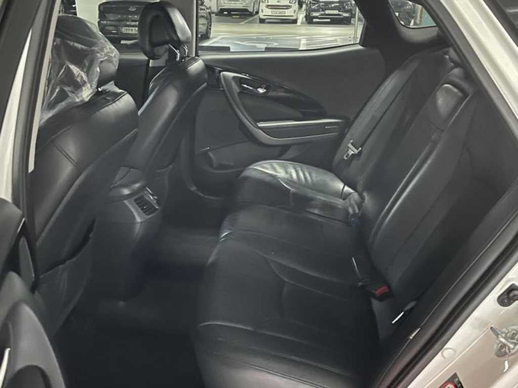 HYUNDAI Grandeur - Vista 6