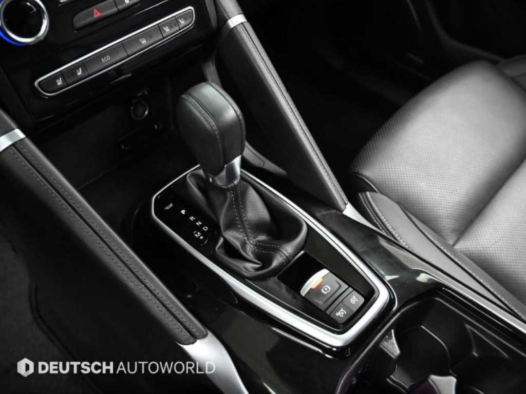 SAMSUNG QM6 - Vista 9