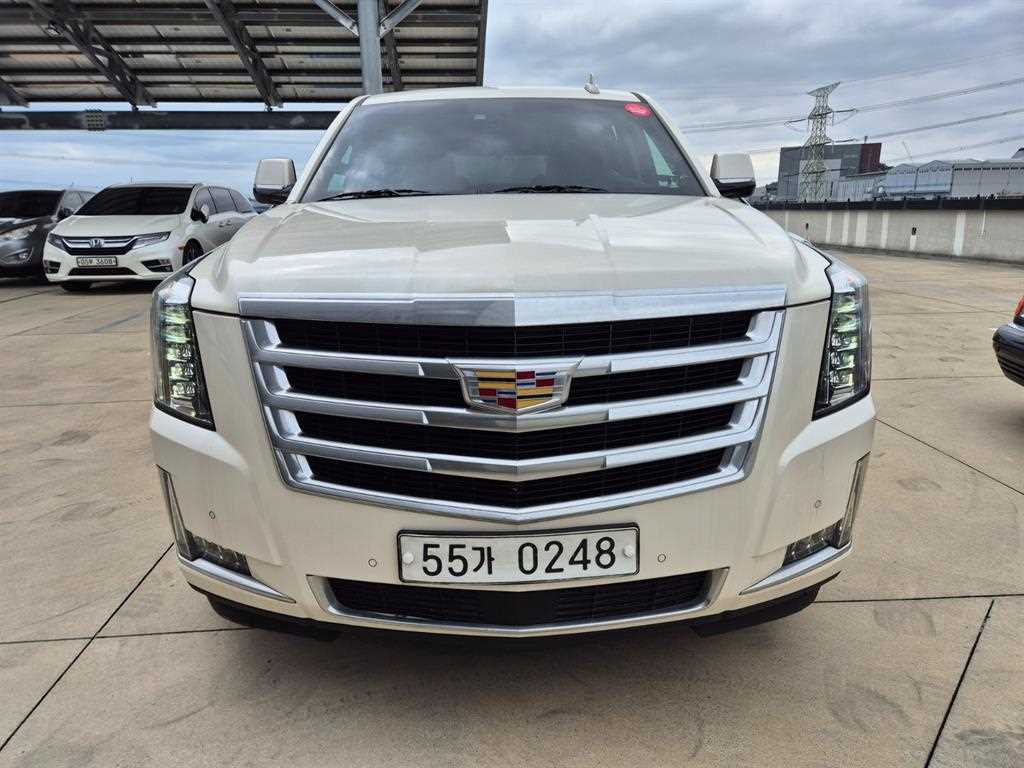 Cadillac Escalade 2015 Blanco - Importación desde Corea - HF Imports Iquique - Foto 1