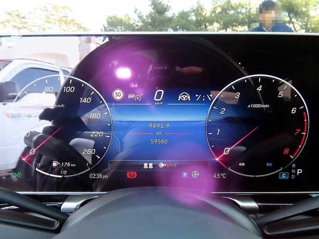 Mercedes Benz S Class - Vista 9