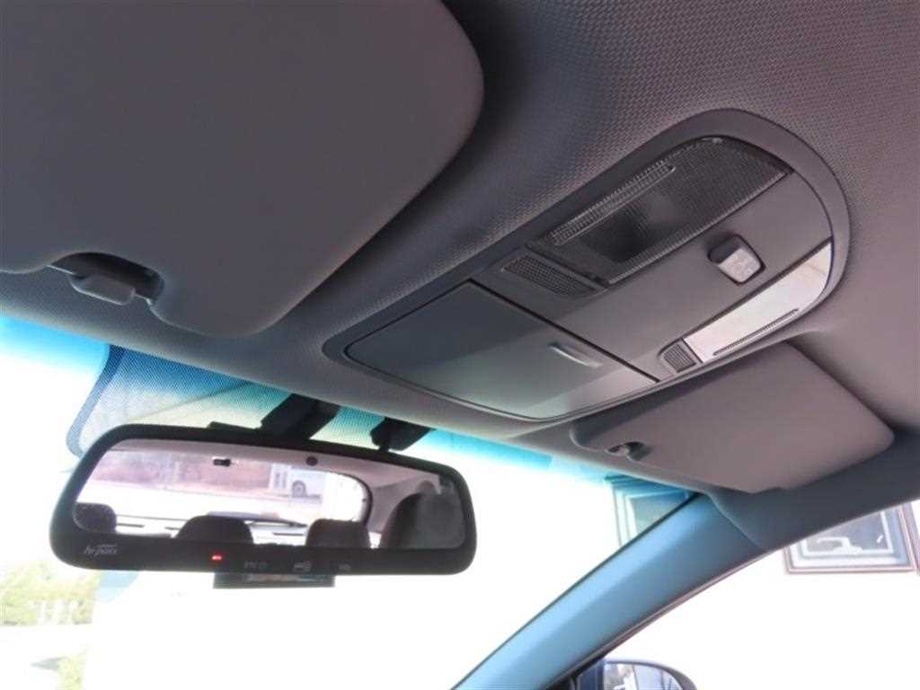 HYUNDAI i30 - Vista 10