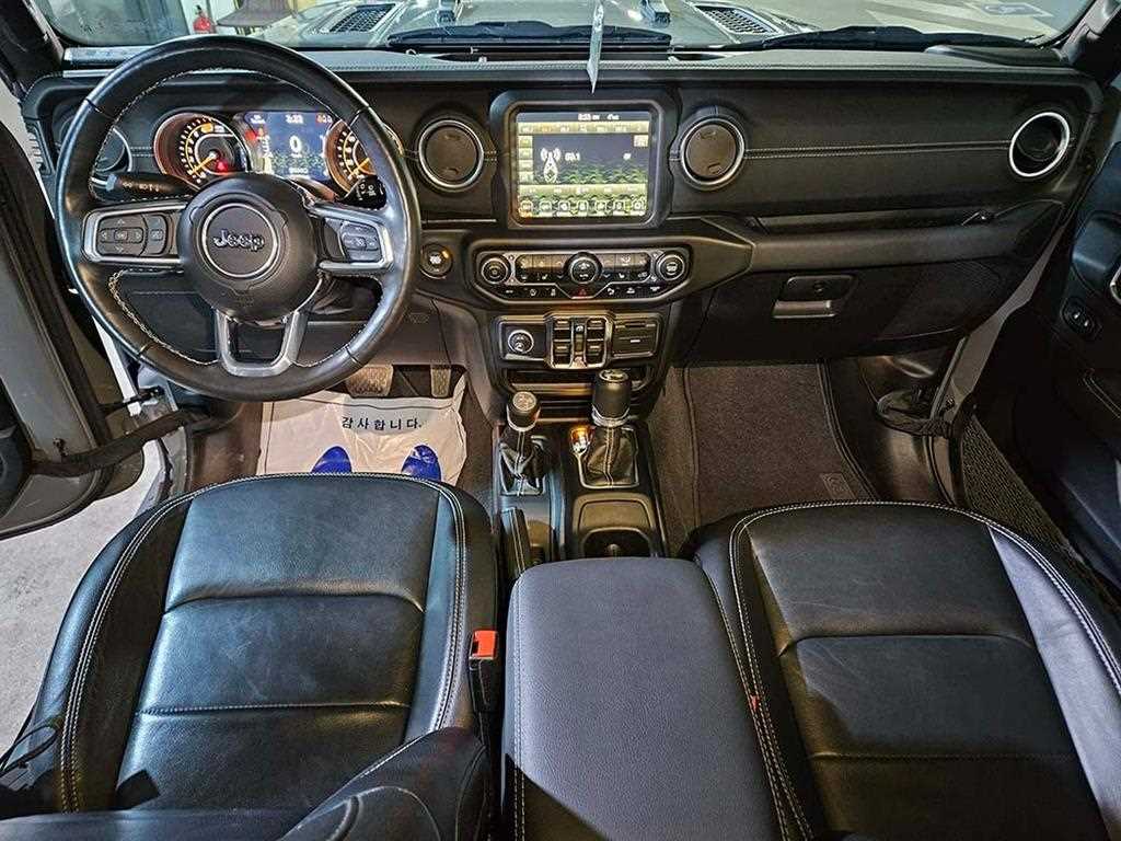 Jeep Wrangler - Vista 10