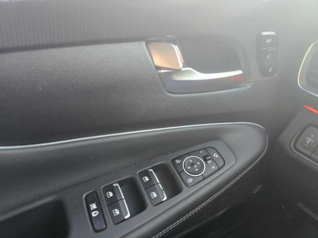 HYUNDAI Santa Fe - Vista 12