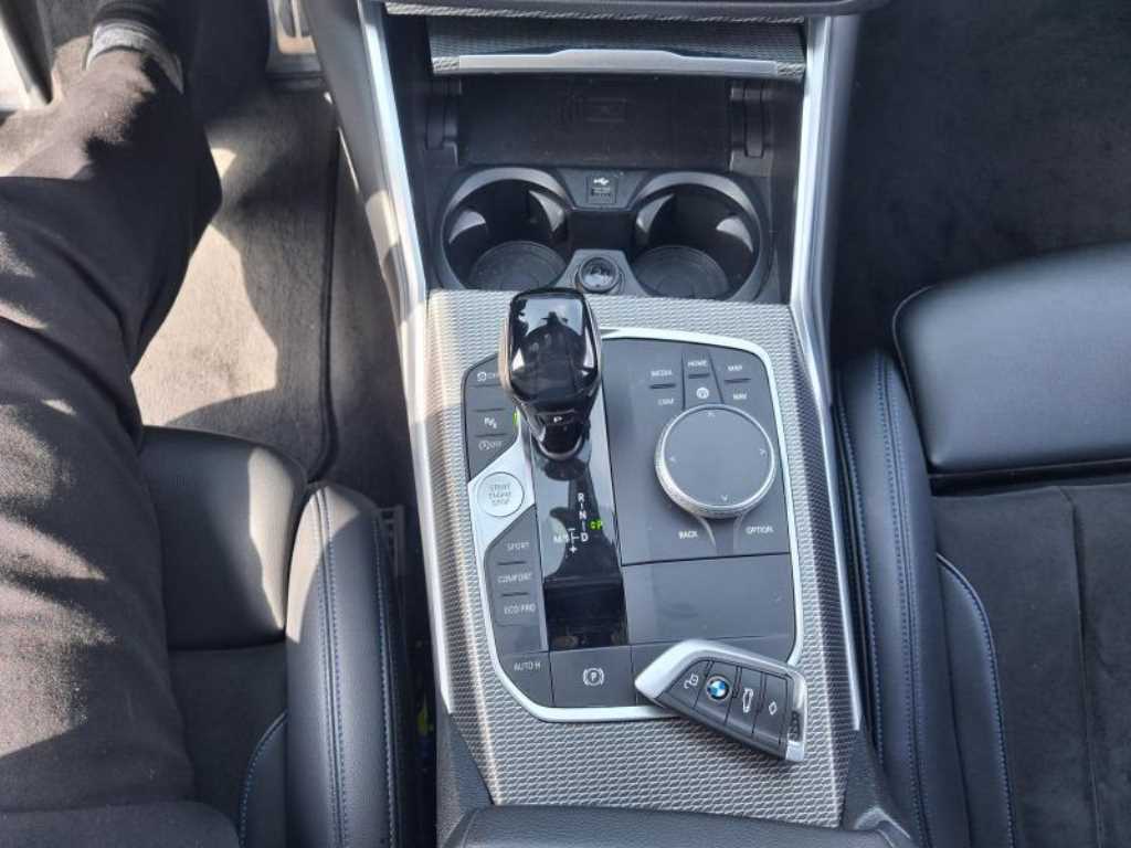 BMW 3 series 2019 Azul - Importación desde Corea - HF Imports Iquique - Foto 13