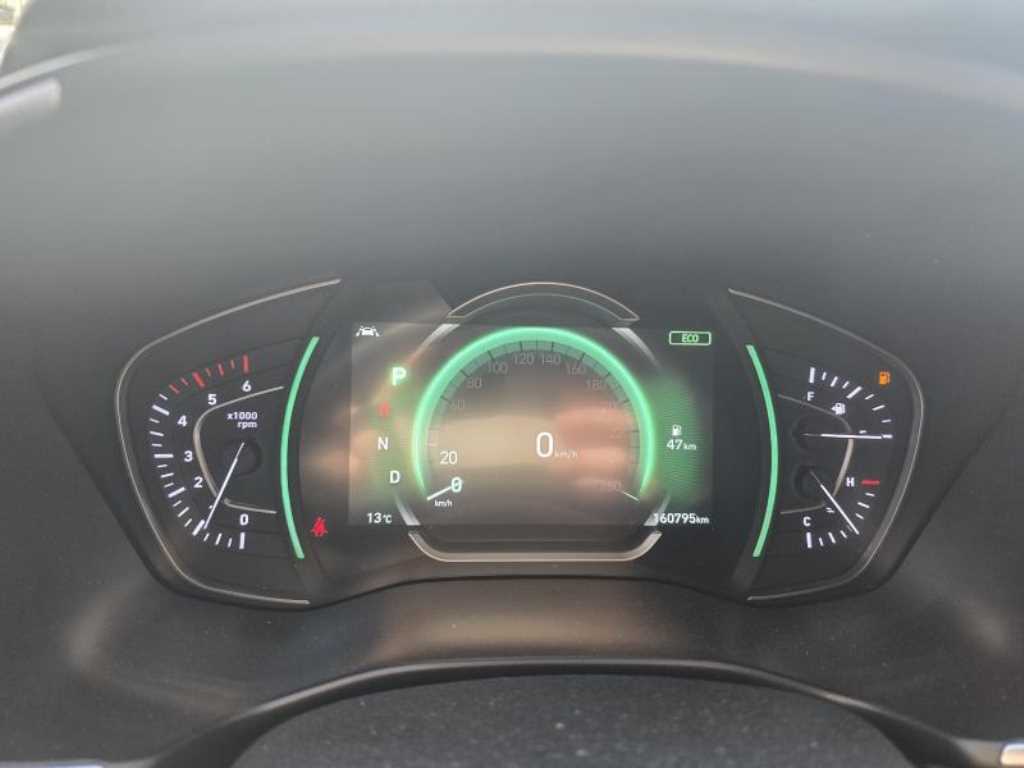 HYUNDAI Santa Fe - Vista 6