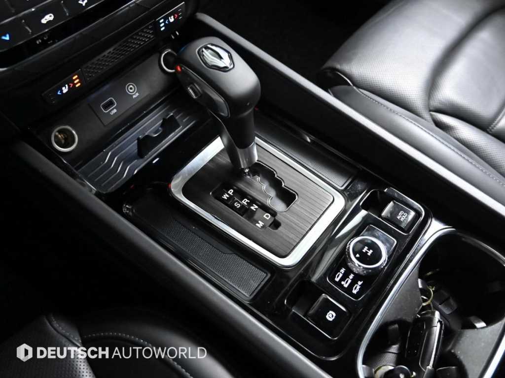 Ssangyong Rexton - Vista 9