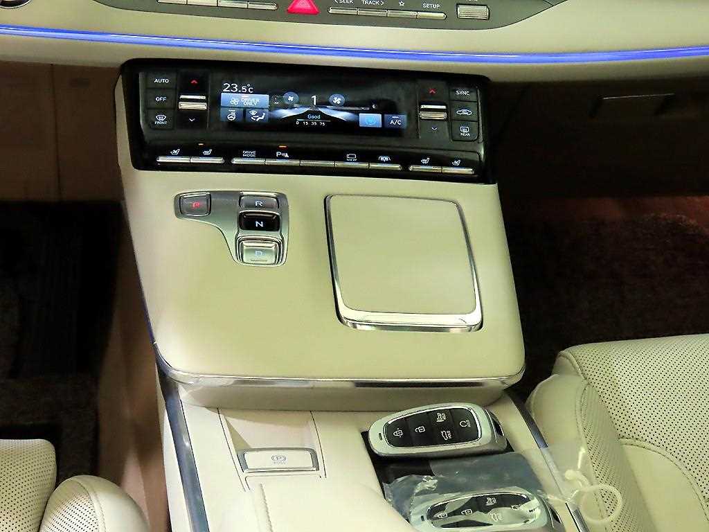 HYUNDAI Grandeur 2022 the color of pearl - Importación desde Corea - HF Imports Iquique - Foto 13