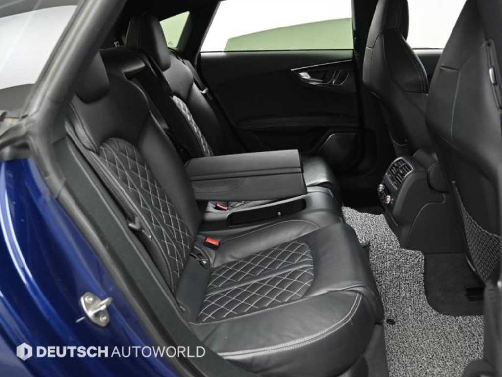 Audi S7 - Vista 12