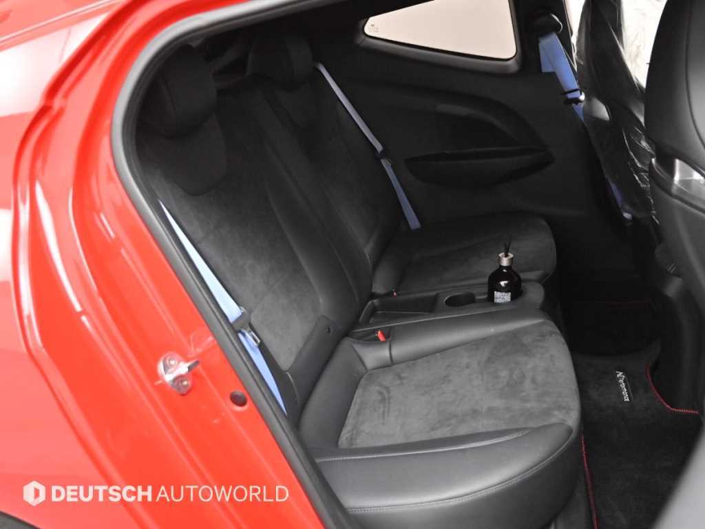 HYUNDAI Veloster - Vista 12