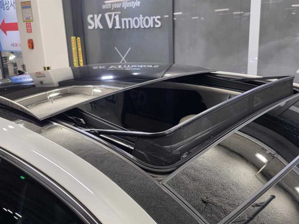 HYUNDAI Grandeur - Vista 7