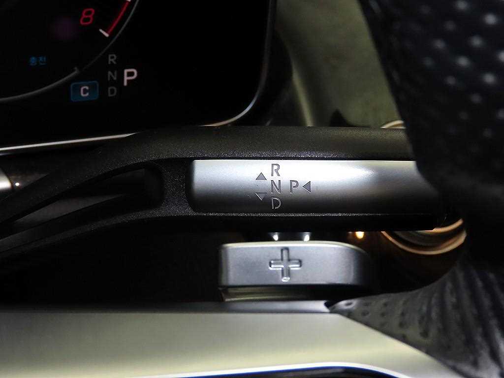 Mercedes Benz S Class - Vista 12