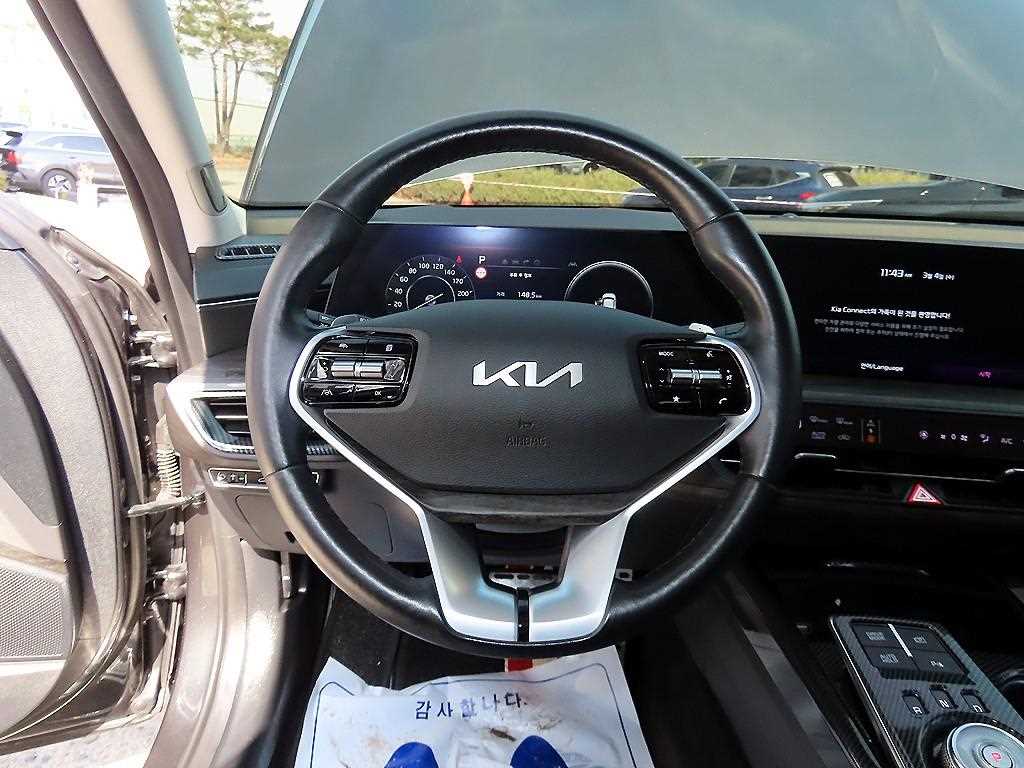 KIA K8 - Vista 8