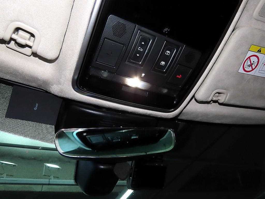 Land Rover Range Rover 2020 Negro - Importación desde Corea - HF Imports Iquique - Foto 13