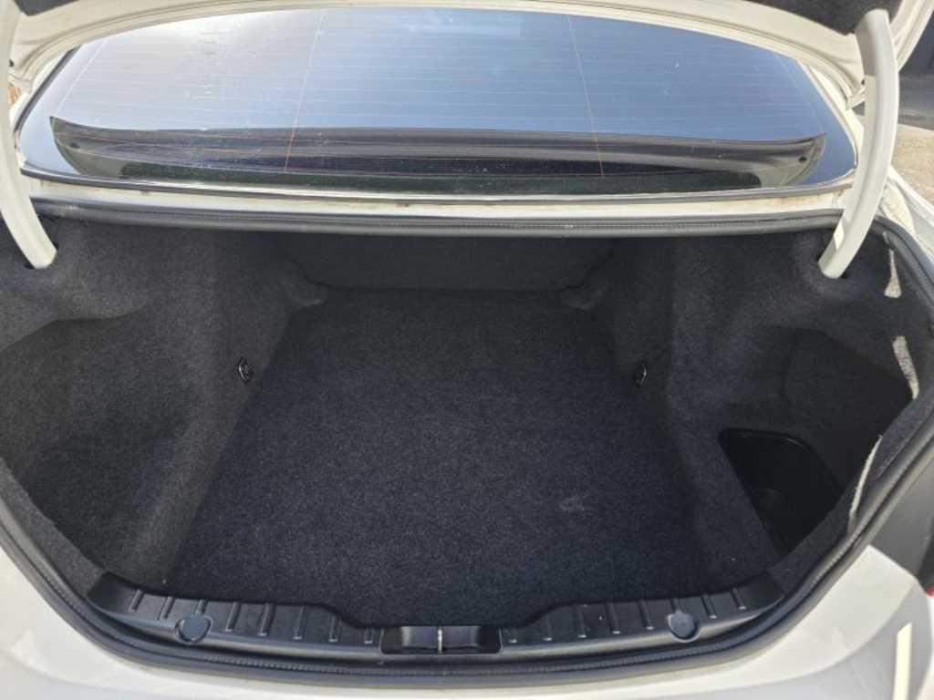 BMW 5 Series - Vista 4