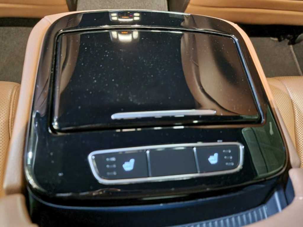 Genesis G80 - Vista 9