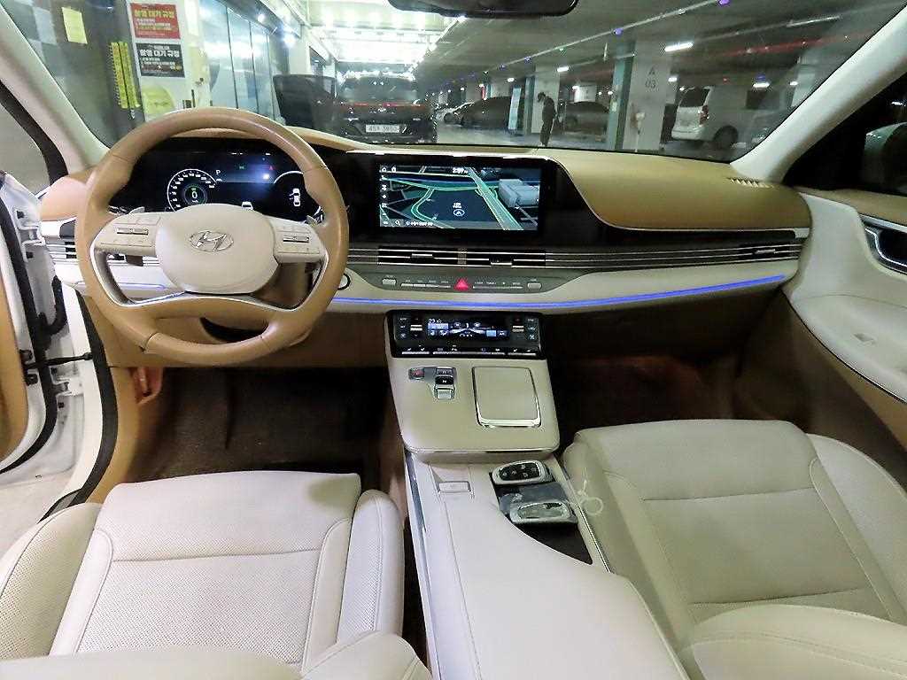 HYUNDAI Grandeur - Vista 6