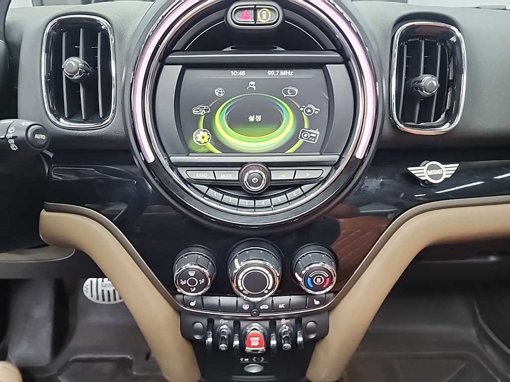 Mini Countryman - Vista 10