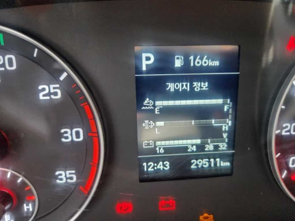 medium and large cargo truck 2024 Plateado - Importación desde Corea - HF Imports Iquique - Foto 14