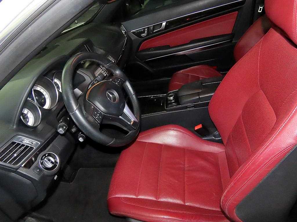 Mercedes Benz E class - Vista 9