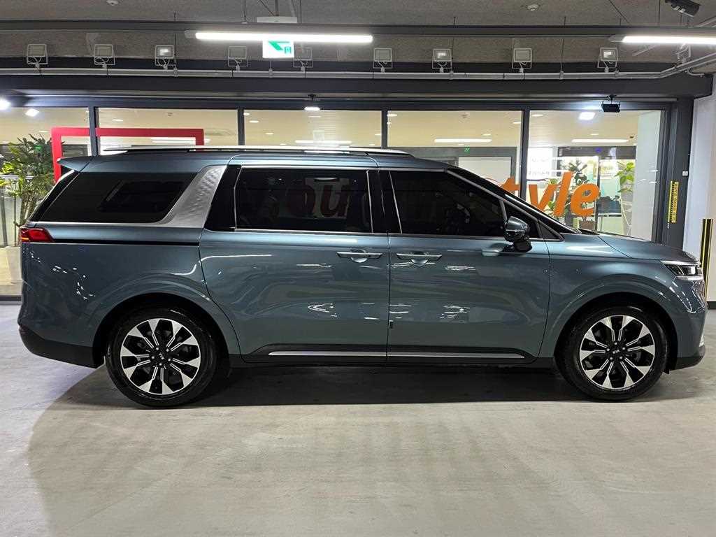 KIA Carnival - Vista 4