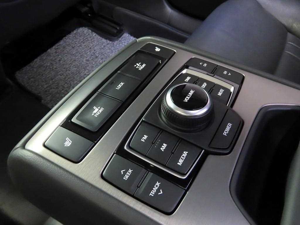 HYUNDAI Genesis 2015 Negro - Importación desde Corea - HF Imports Iquique - Foto 17