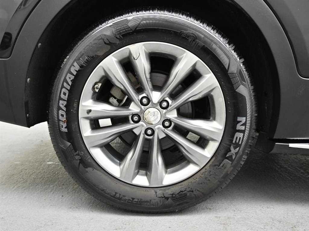 HYUNDAI Santa Fe - Vista 5