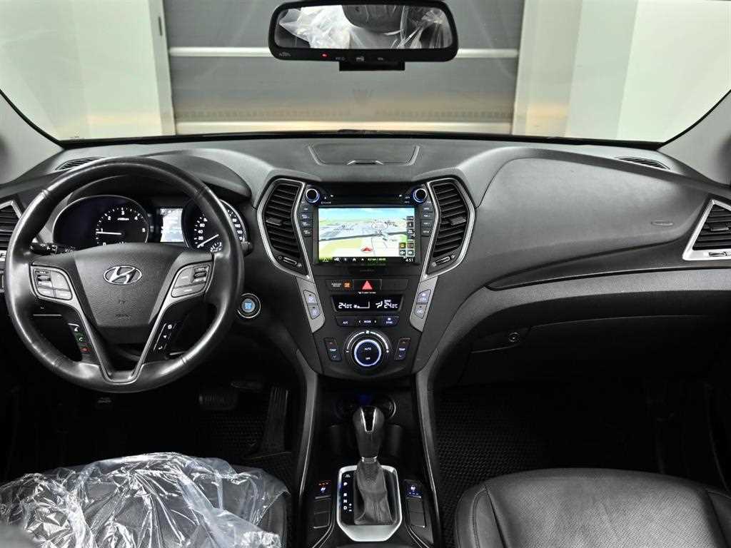 HYUNDAI Santa Fe - Vista 7