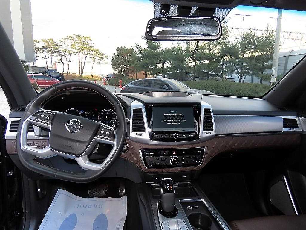 Ssangyong Rexton - Vista 7