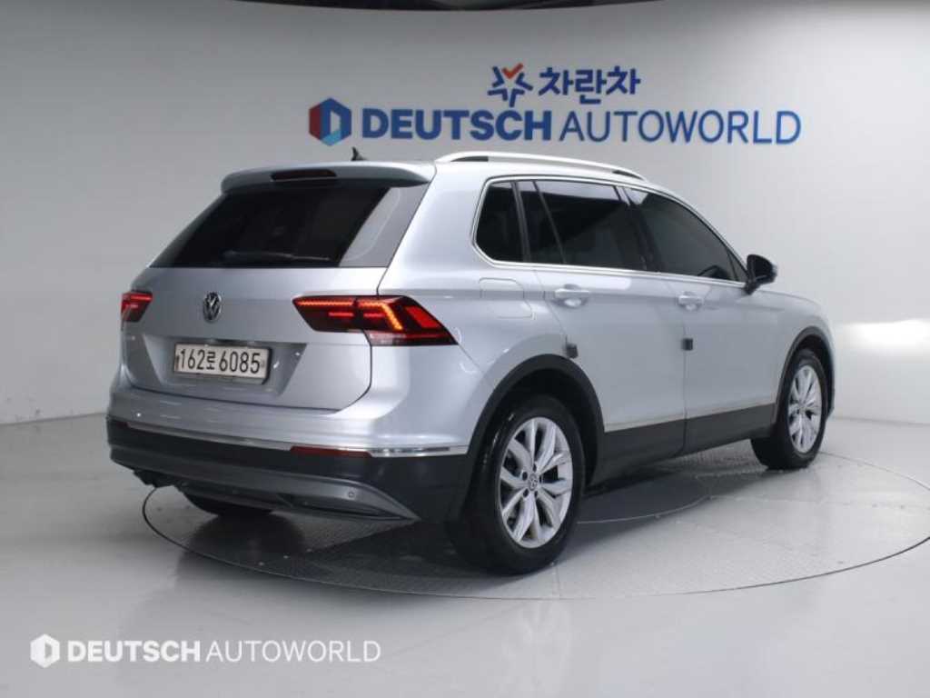 Volkswagen Tiguan - Vista 3