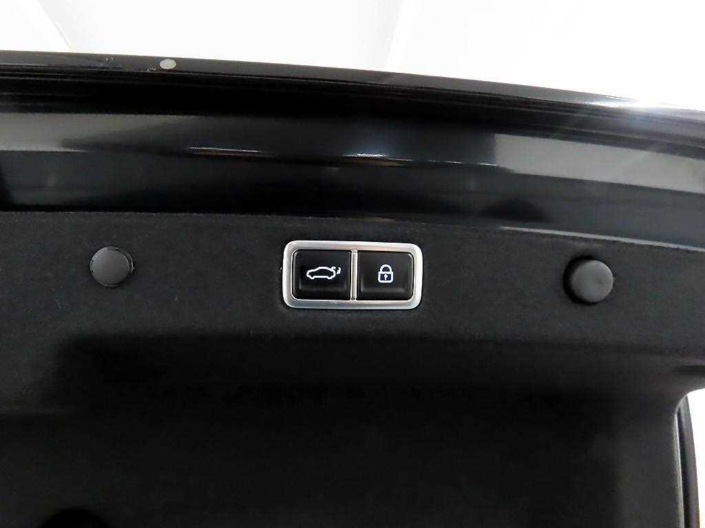 HYUNDAI Grandeur 2025 Negro - Importación desde Corea - HF Imports Iquique - Foto 16