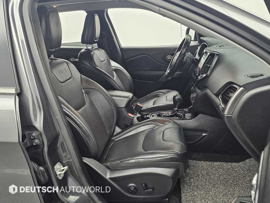 Jeep Cherokee - Vista 10