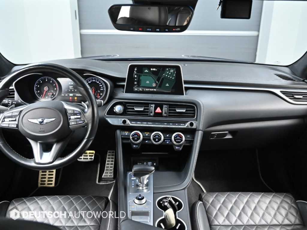 Genesis G70 - Vista 7